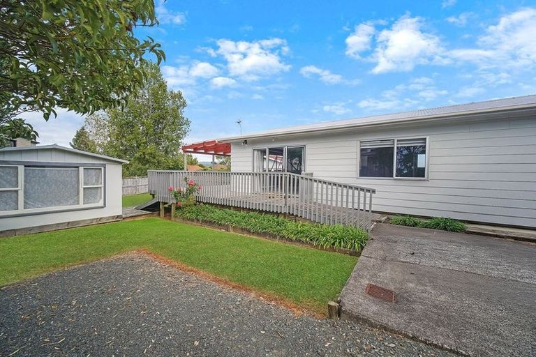 Photo of property in 1/30 Kereru Street, Henderson, Auckland, 0612