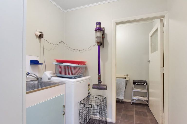 Photo of property in 1/41 Waverley Street, Richmond, 7020