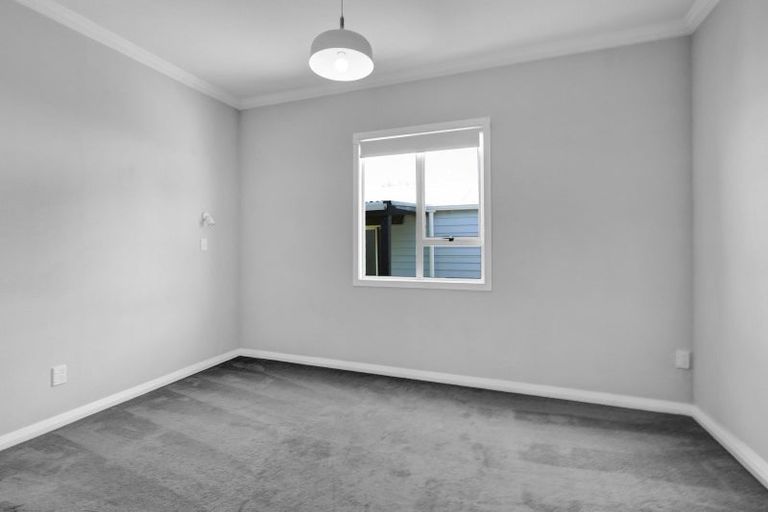 Photo of property in 104b Centennial Avenue, Waitara, 4320