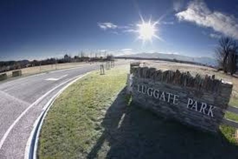 Photo of property in Luggate Park, 16 Cooper Crescent, Luggate, Cromwell, 9383