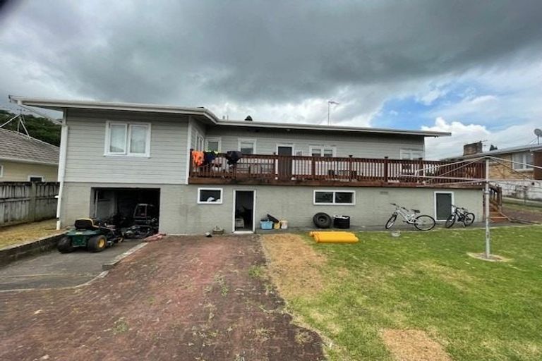 Photo of property in 14 Liverpool Street, Papakura, 2110