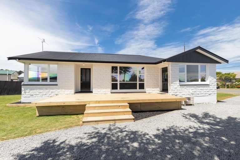 Photo of property in 27 Nicholas Drive, Linwood, Christchurch, 8062