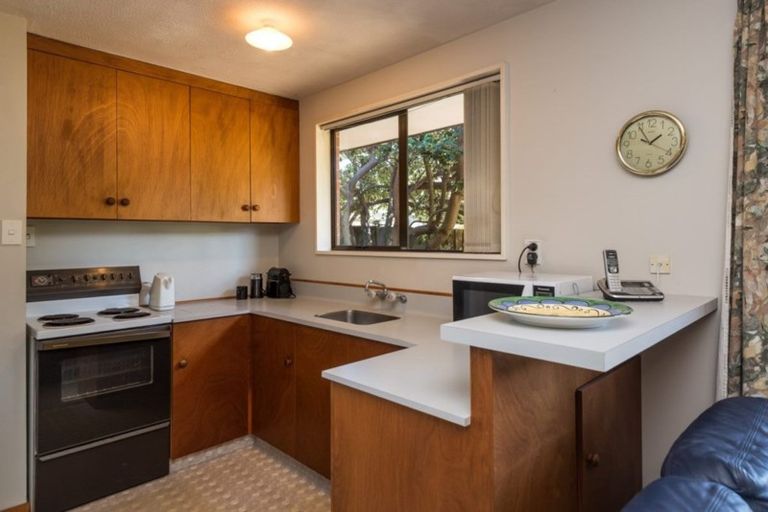 Photo of property in 1/20 Mchaffies Place, Wainoni, Christchurch, 8061