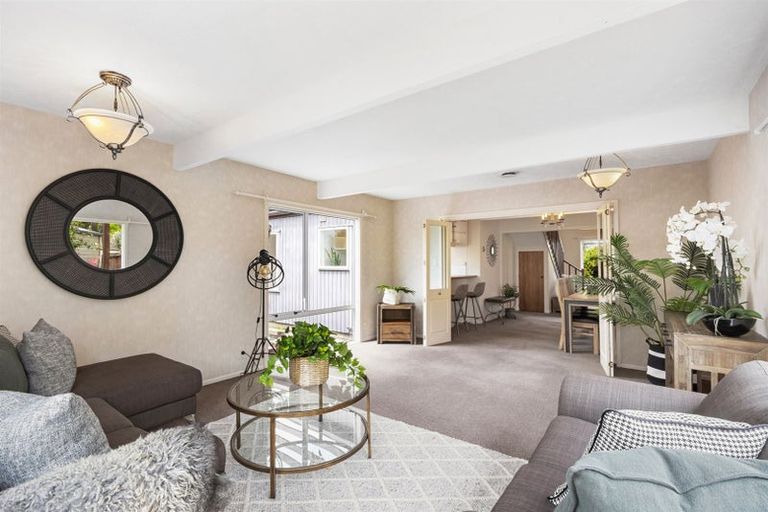 Photo of property in 14 Chatswood Place, Bishopdale, Christchurch, 8051