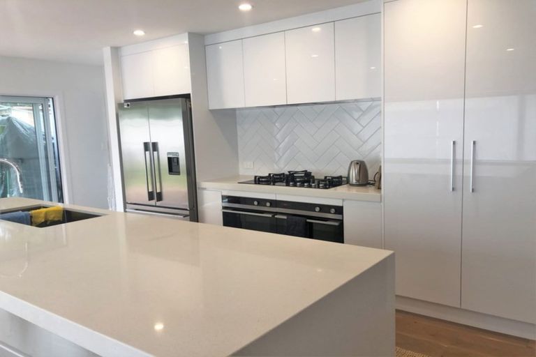 Photo of property in 40 Pooks Road, Ranui, Auckland, 0612