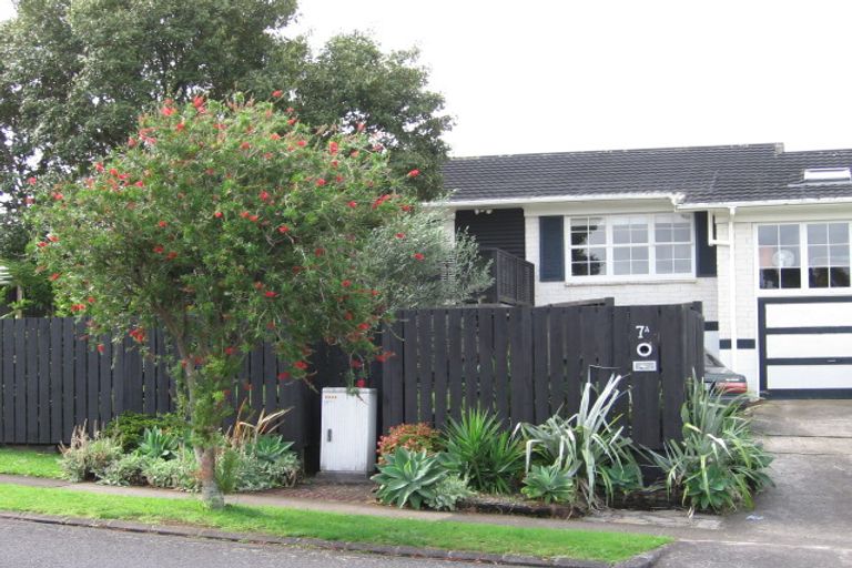 Photo of property in 1/7 Fordyce Avenue, Sunnyhills, Auckland, 2010