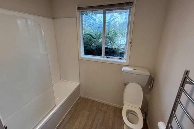 Photo of property in 1/64 Mackworth Street, Woolston, Christchurch, 8062