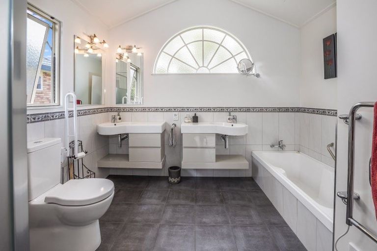 Photo of property in 21 Willow Grove, Morrinsville, 3300