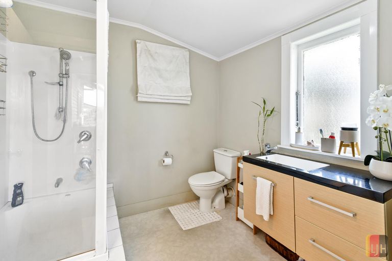 Photo of property in 8 Wautaiti Drive, Riverhead, 0820