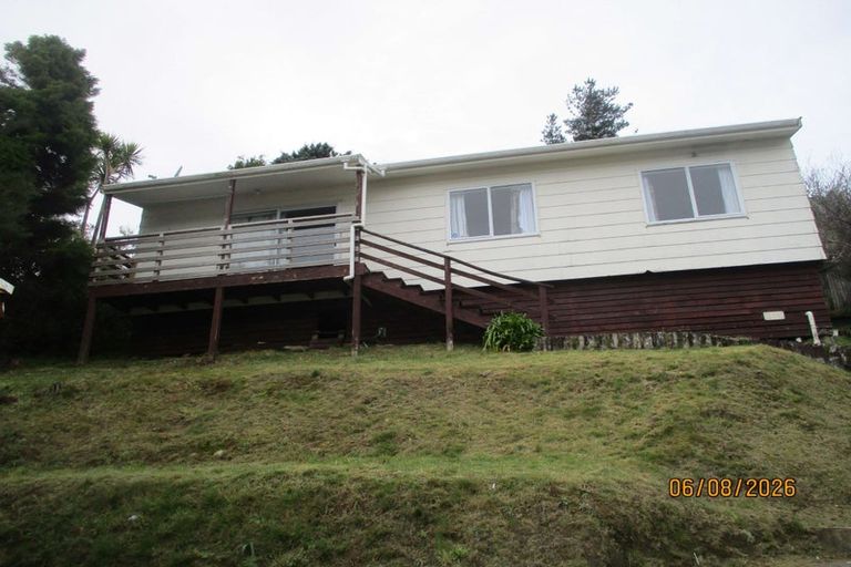 Photo of property in 81 Parkway, Wainuiomata, Lower Hutt, 5014