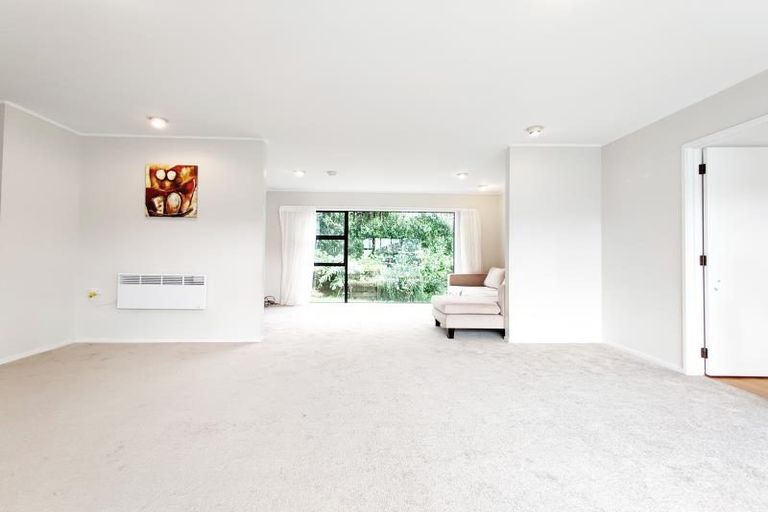 Photo of property in 41 Kenmure Avenue, Forrest Hill, Auckland, 0620