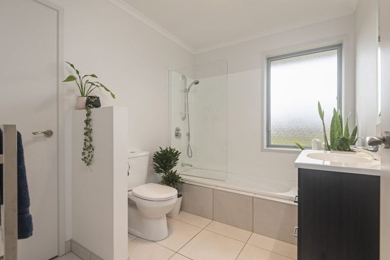 Photo of property in 22 Macdonald Heights, Feilding, 4702