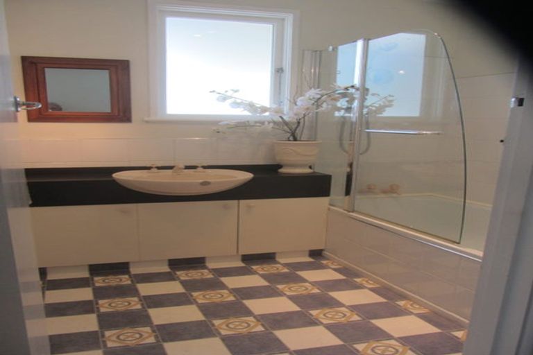 Photo of property in 14 Harrington Place, Lawrence, 9532