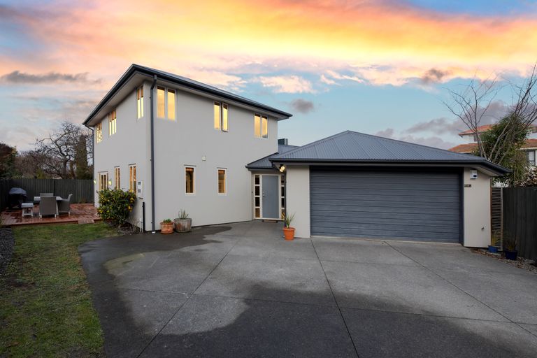 Photo of property in 692a Avonside Drive, Avonside, Christchurch, 8061