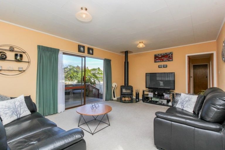 Photo of property in 44 Penrith Street, Westown, New Plymouth, 4310
