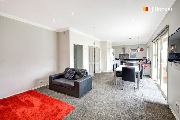 Photo of property in 16 Showgate Crescent, Mosgiel, 9024