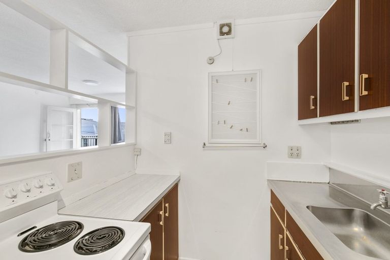 Photo of property in 6/4 Derby Street, Mount Victoria, Wellington, 6011