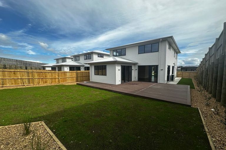 Photo of property in 19 Kowaitau Avenue, Beachlands, 2018
