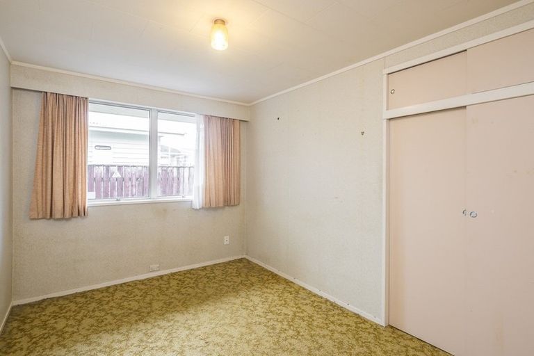 Photo of property in 69 Gray Avenue, Paraparaumu Beach, Paraparaumu, 5032