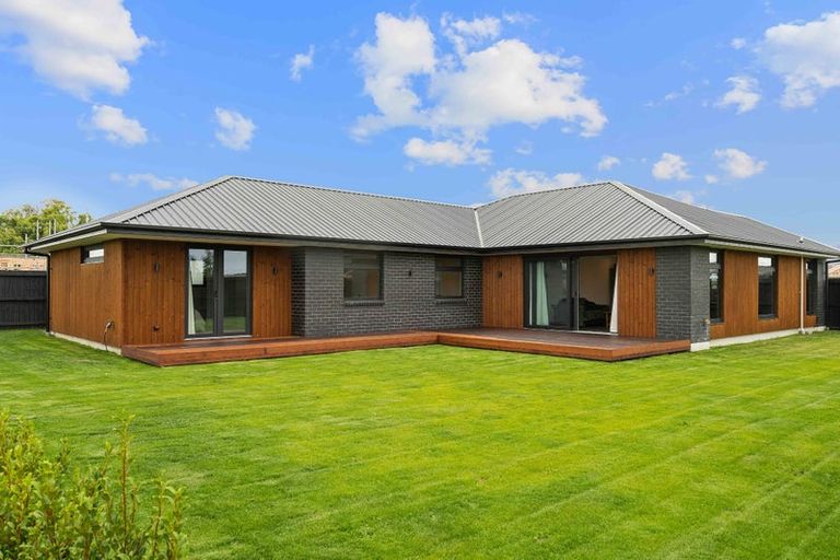 Photo of property in 1 Tauhou Place, Leeston, 7632