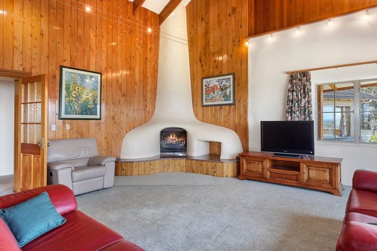 Photo of property in 200 Paparoa Road, Wainui, Opotiki, 3198