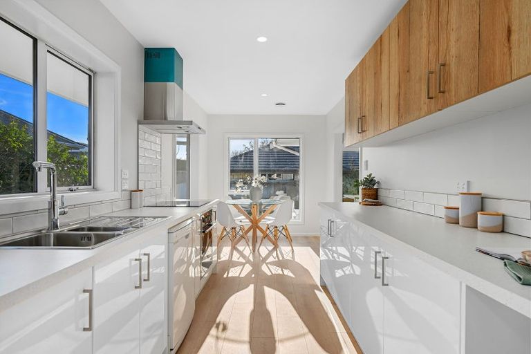 Photo of property in 2/83 Conway Street, Somerfield, Christchurch, 8024