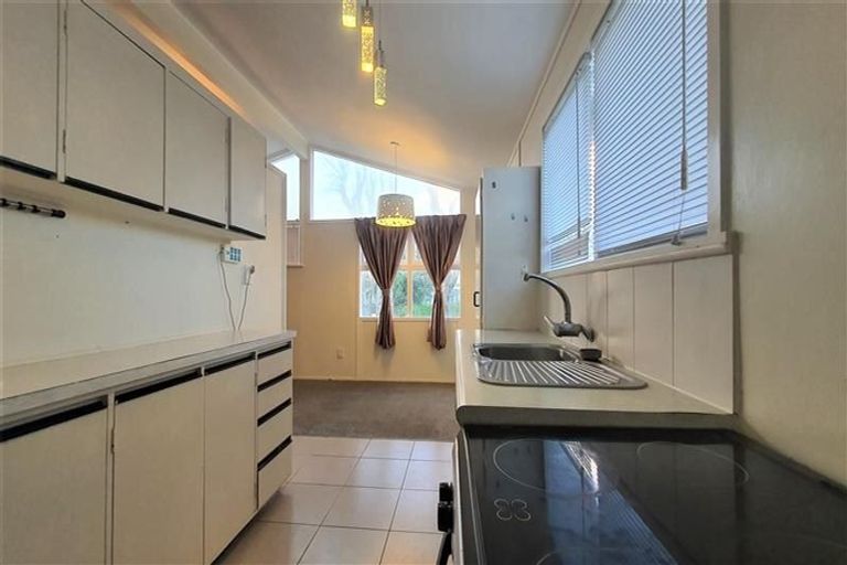 Photo of property in 17 Marybeth Place, Rosehill, Papakura, 2113