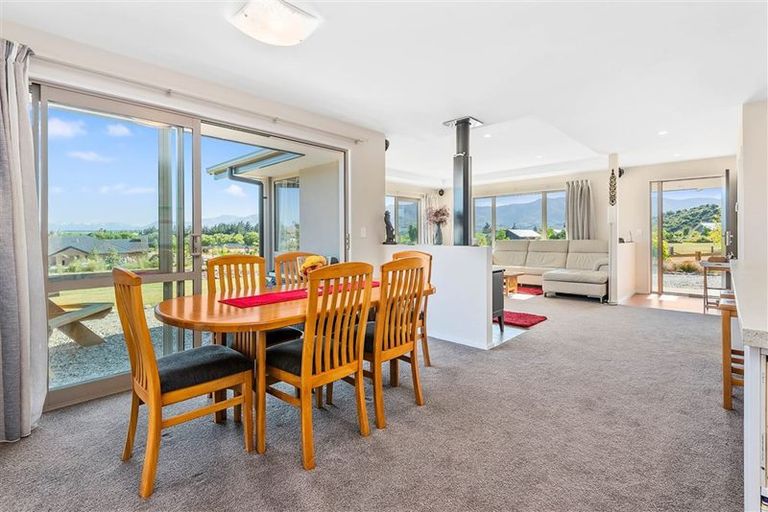 Photo of property in 1 Harris Place, Luggate, Wanaka, 9383