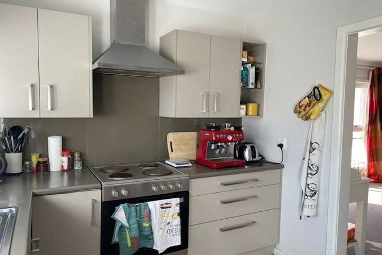 Photo of property in 1/156 Hamilton Avenue, Ilam, Christchurch, 8041