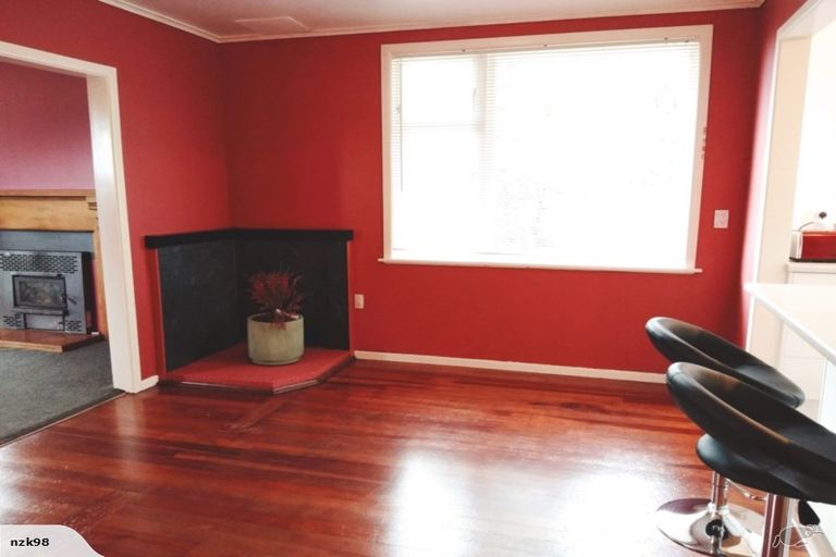 Photo of property in 3 Armagh Street, Levin, 5510