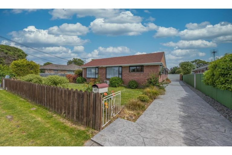 Photo of property in 417 Innes Road, Mairehau, Christchurch, 8052