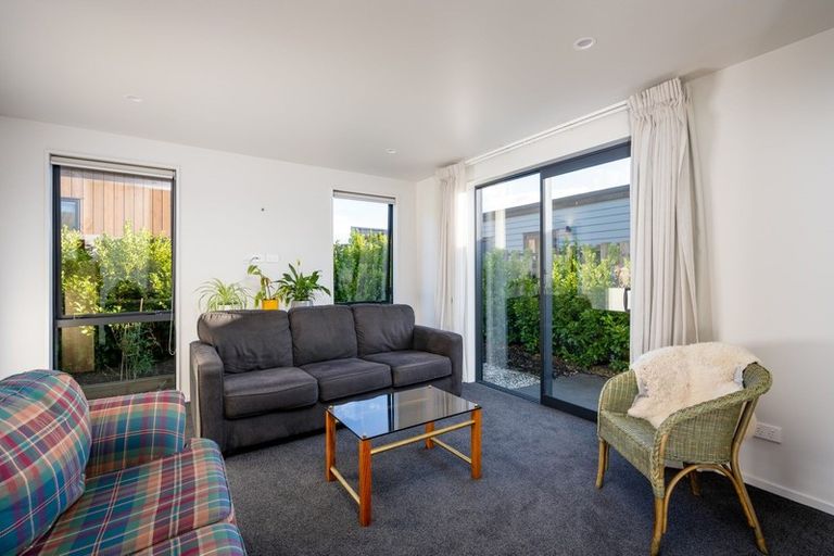 Photo of property in 38 Obelisk Street, Wanaka, 9305