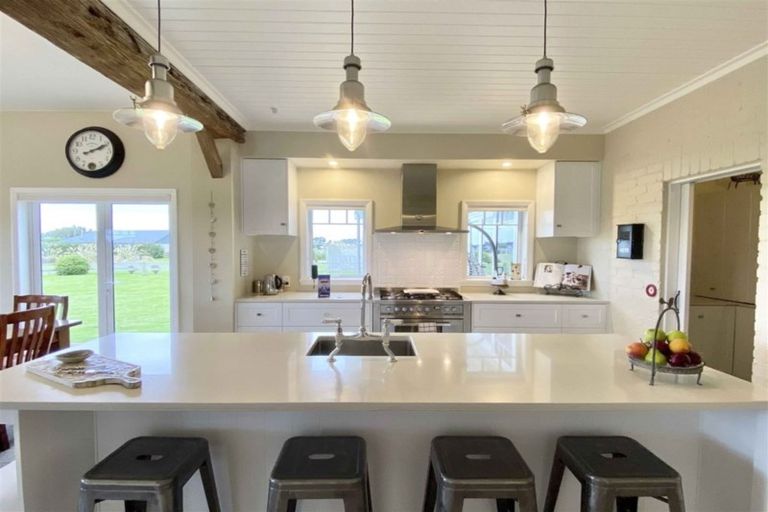 Photo of property in 9 Sunrise Drive, Seaward Bush, Invercargill, 9812