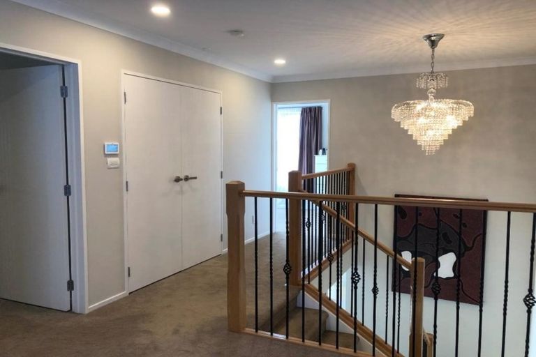 Photo of property in 2 Mullafin Road, Flat Bush, Auckland, 2019