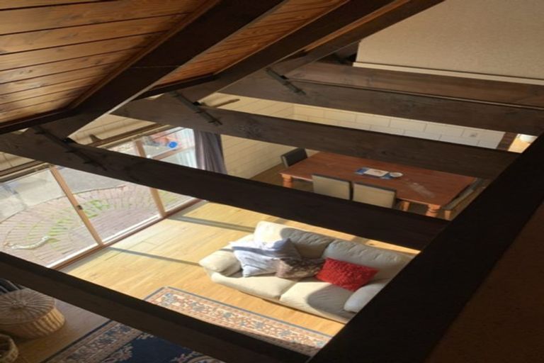 Photo of property in 56 Archibald Road, Kelston, Auckland, 0602