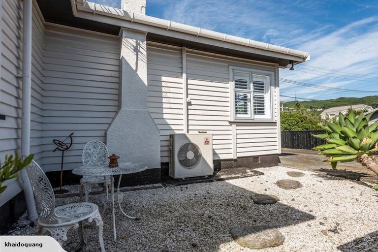 Photo of property in 10 Haumia Street, Johnsonville, Wellington, 6037