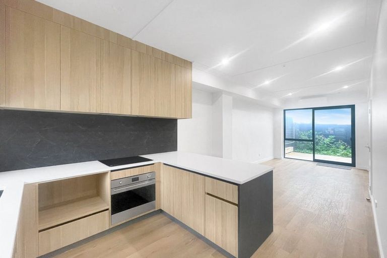 Photo of property in 66 Parkwood Avenue, Westgate, Auckland, 0614