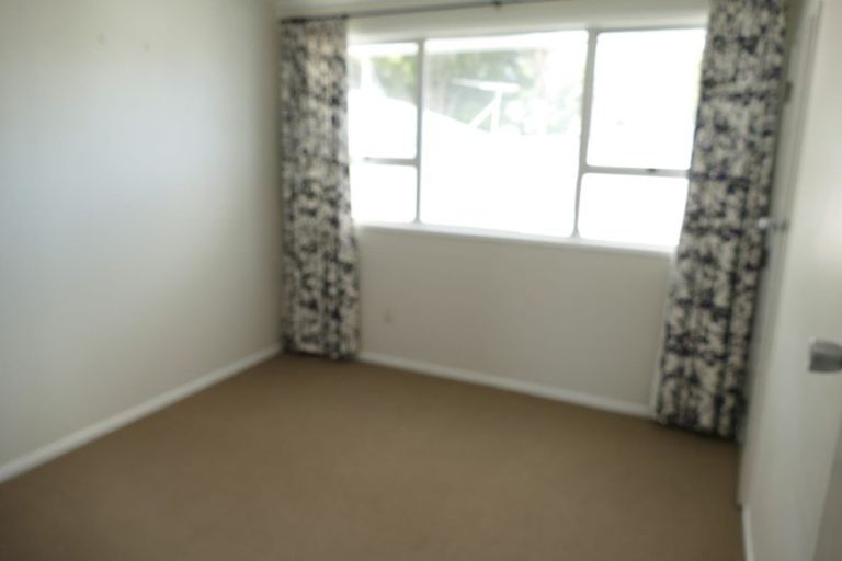 Photo of property in 399a Great South Road, Opaheke, Papakura, 2113