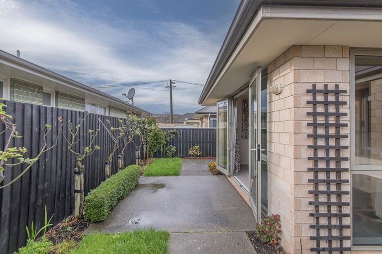 Photo of property in 2/9 Sails Street, Papanui, Christchurch, 8053