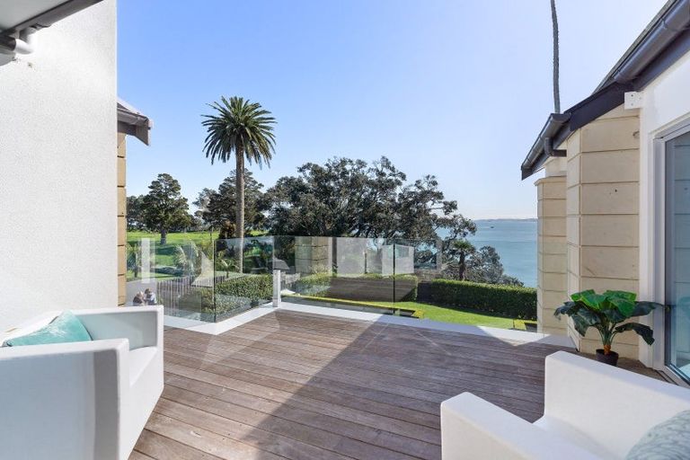 Photo of property in 40 Oceania Place, Mellons Bay, Auckland, 2014