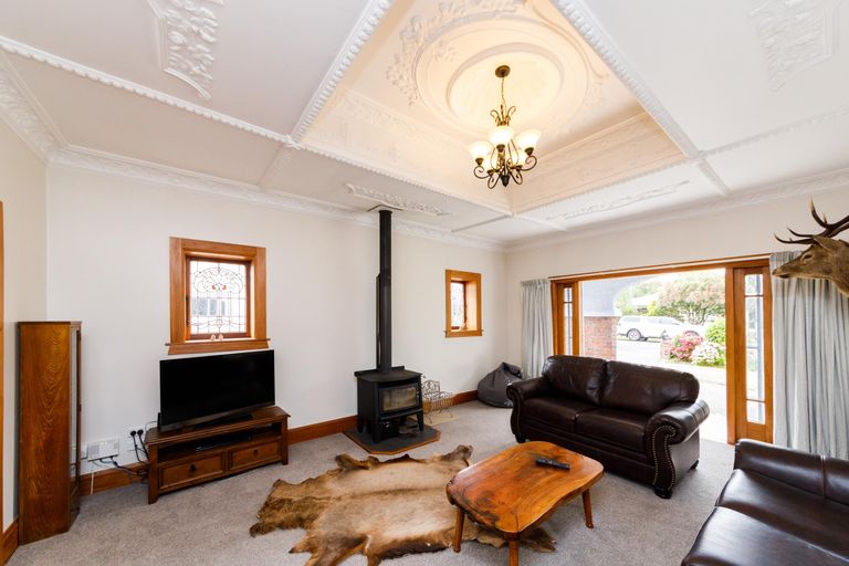 Photo of property in 24 Miro Street, Takaro, Palmerston North, 4410