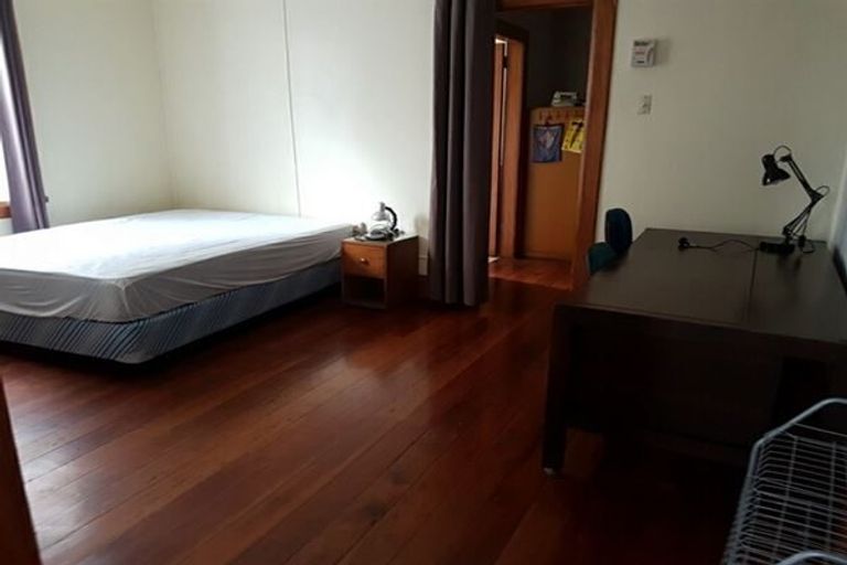 Photo of property in 29 Ranfurly Street, Hokowhitu, Palmerston North, 4410