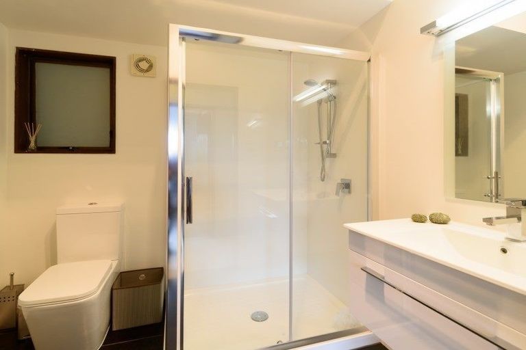 Photo of property in 1 Paparata Street, Karori, Wellington, 6012