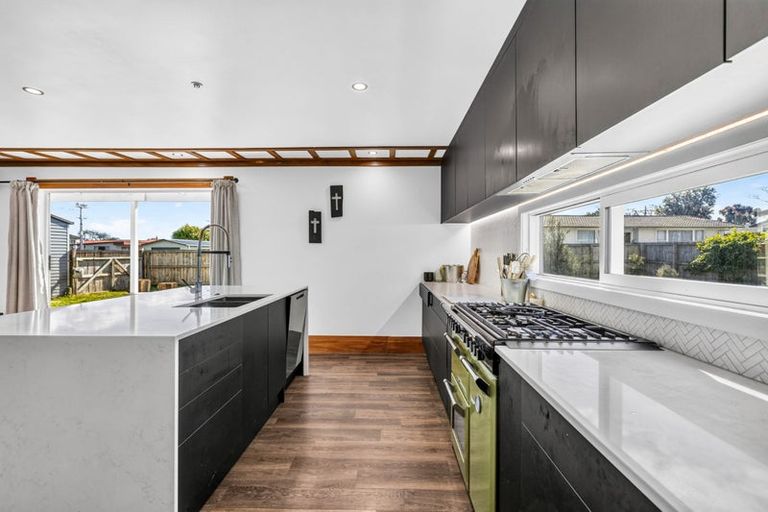 Photo of property in 202 Studholme Street, Morrinsville, 3300