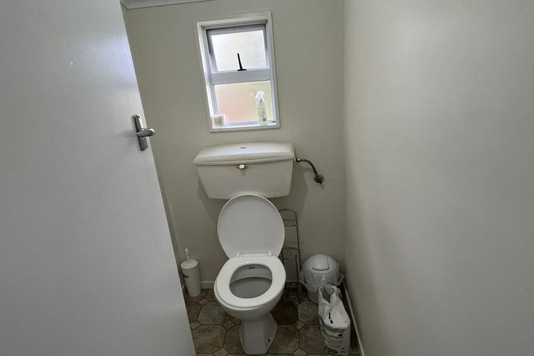 Photo of property in 23 Waldegrave Street, Palmerston North, 4410