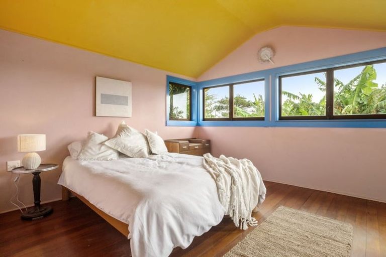 Photo of property in 56 Aramoana Avenue, Devonport, Auckland, 0624