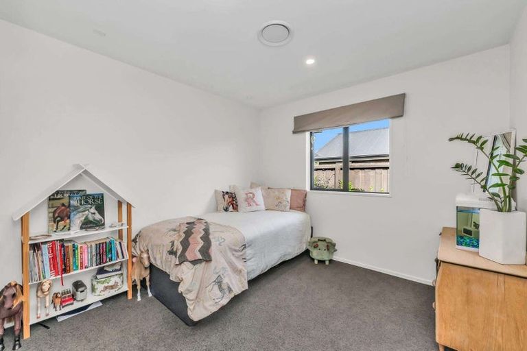 Photo of property in 15 Cedric Place, Darfield, 7510