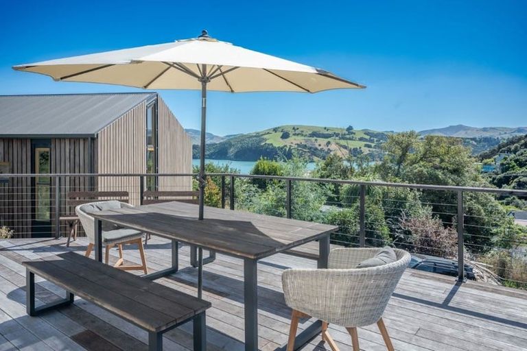 Photo of property in 24 Selwyn Avenue, Akaroa, 7520