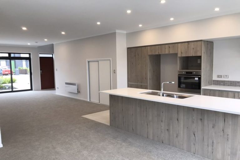 Photo of property in 9 Tuatua Road, Hobsonville, Auckland, 0616