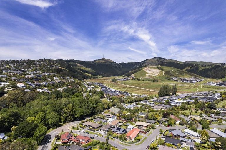 Photo of property in 2 Hurunui Street, Cracroft, Christchurch, 8025